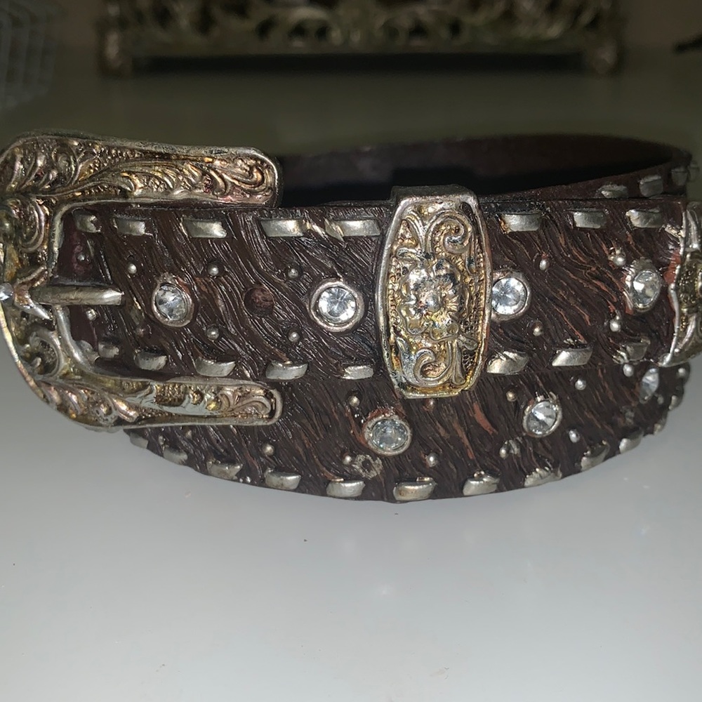 Country Western Belt ~ small storage holder